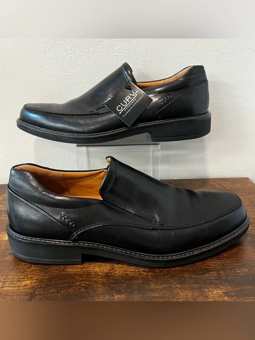 ECCO Holton Leather Slip On Shoes - Size 9